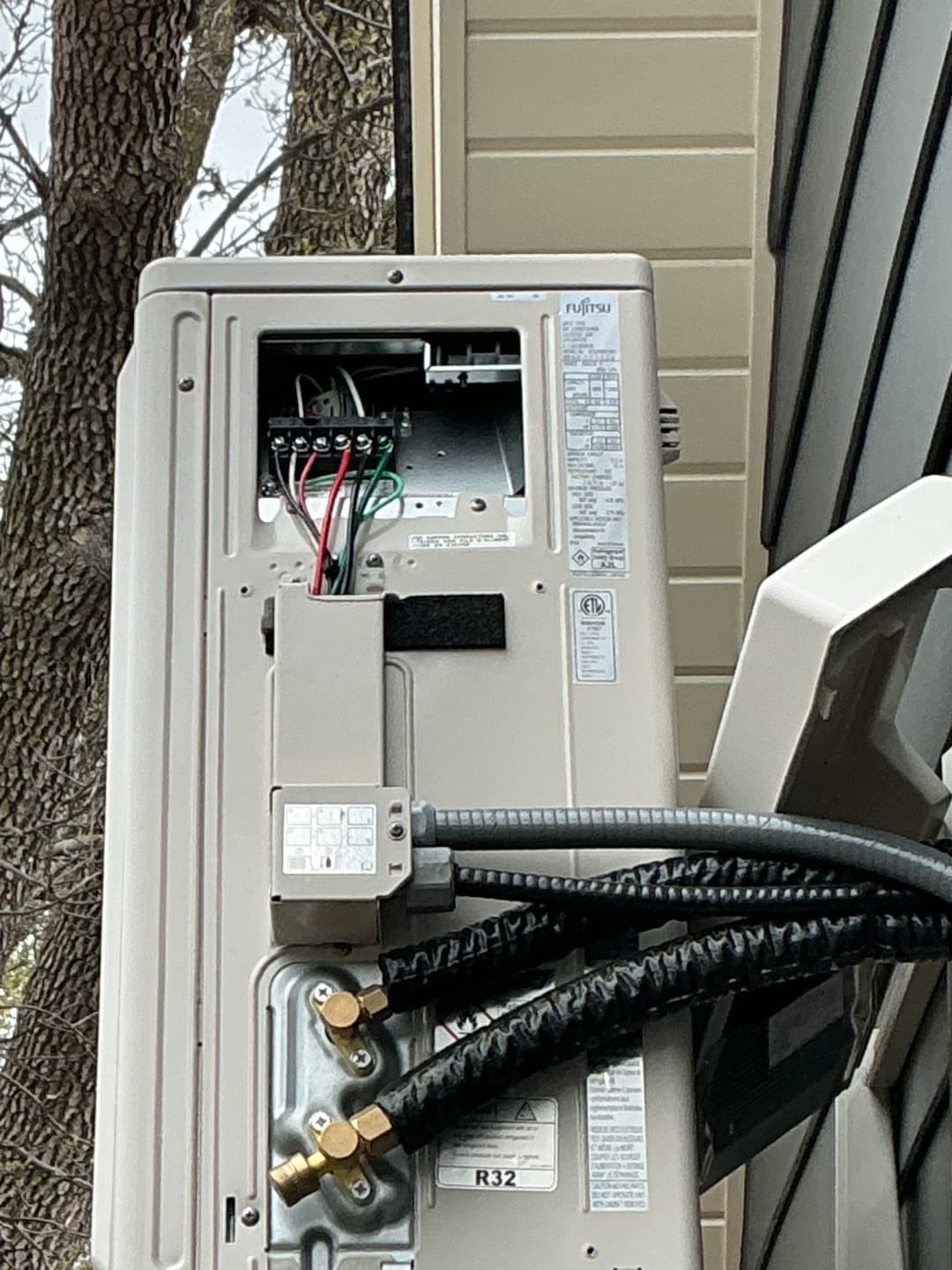 Gallery photos for Fujitsu Airstage Mini Split Dedicated Circuit Install in Saint Paul: Image #2