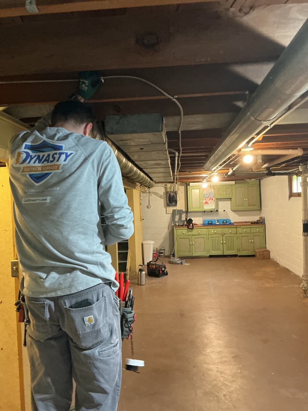 New Electric Water Heater Circuit Installation in South Minneapolis image