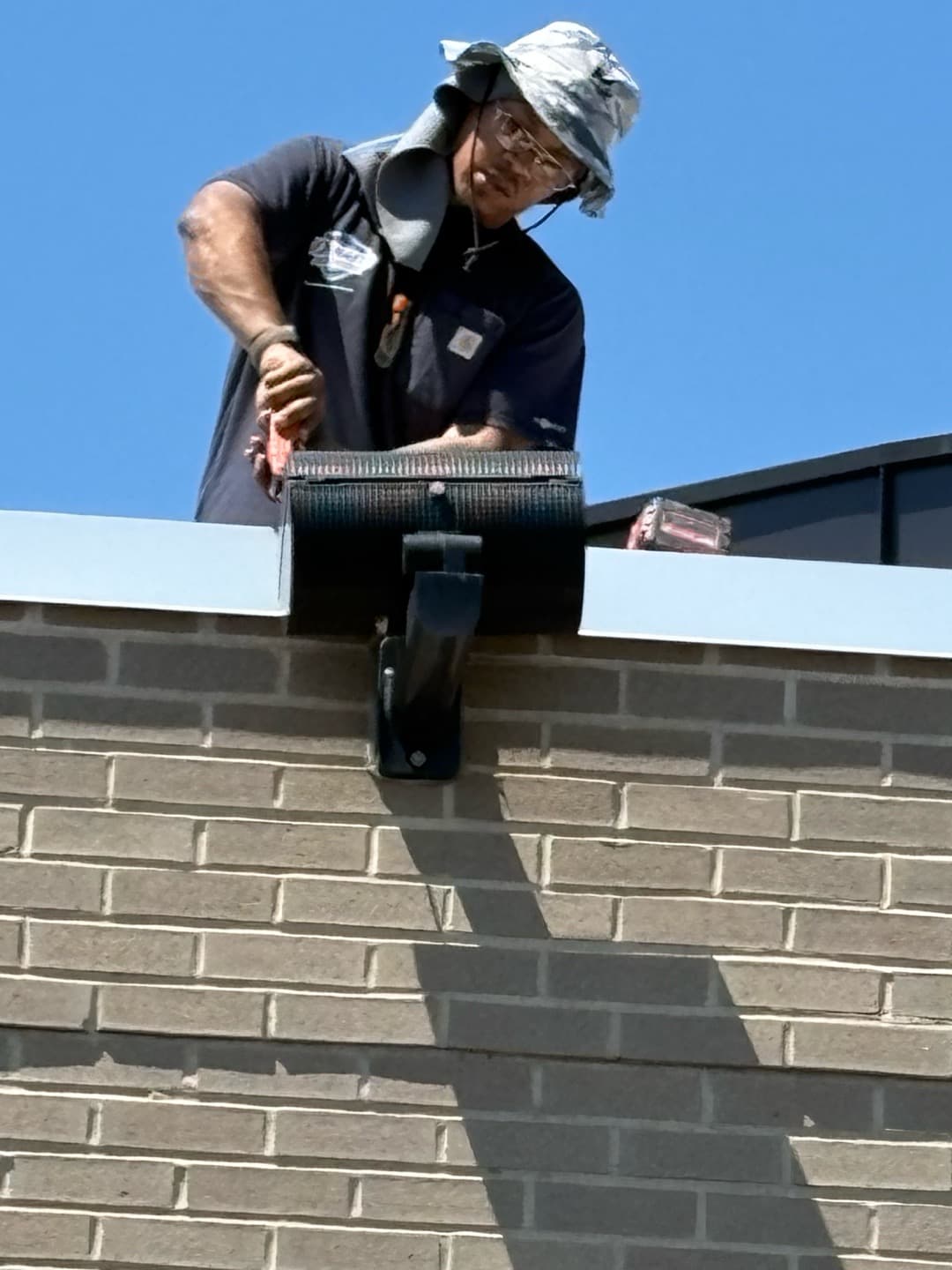 Gallery photos for Commercial Exterior Lighting Service at Buffalo Wild Wings in Savage MN: Image #2