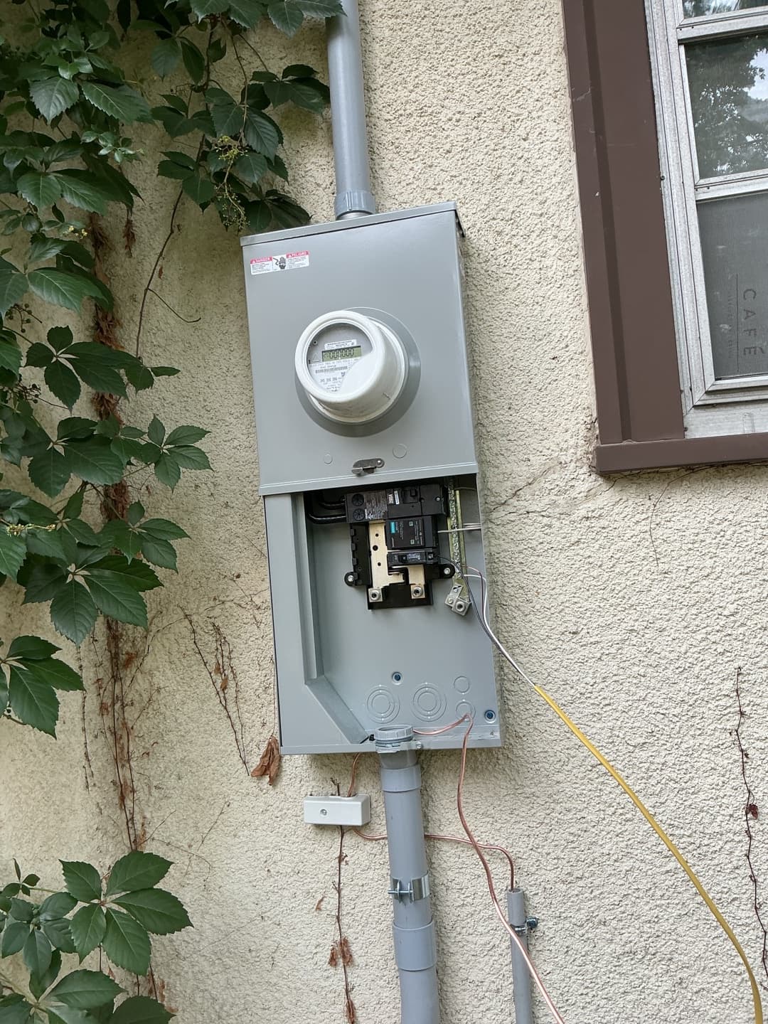 Gallery photos for Fuse Panel Replacement and 200-Amp Service Upgrade in Merriam Park: Image #1